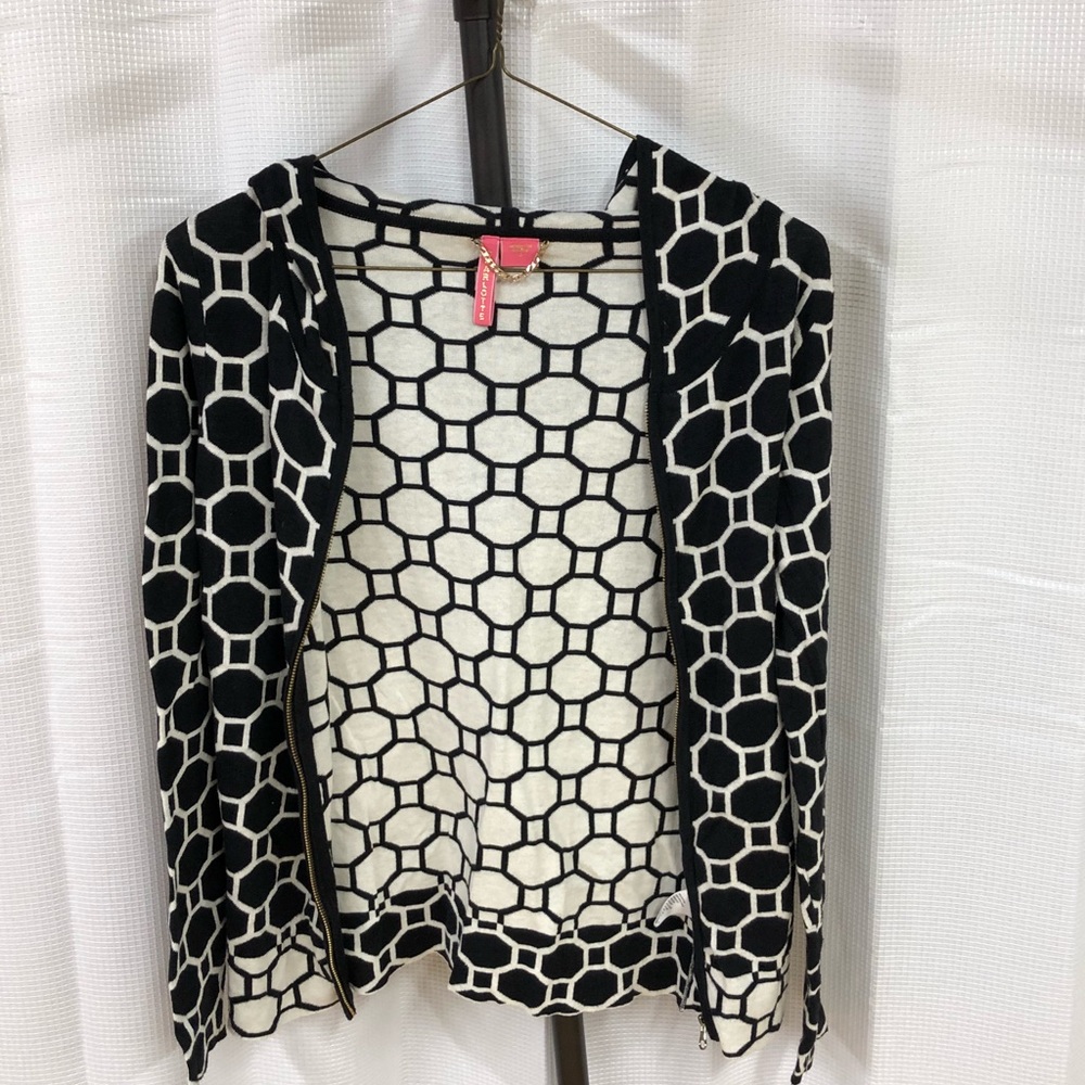 Ladies zip up jacket